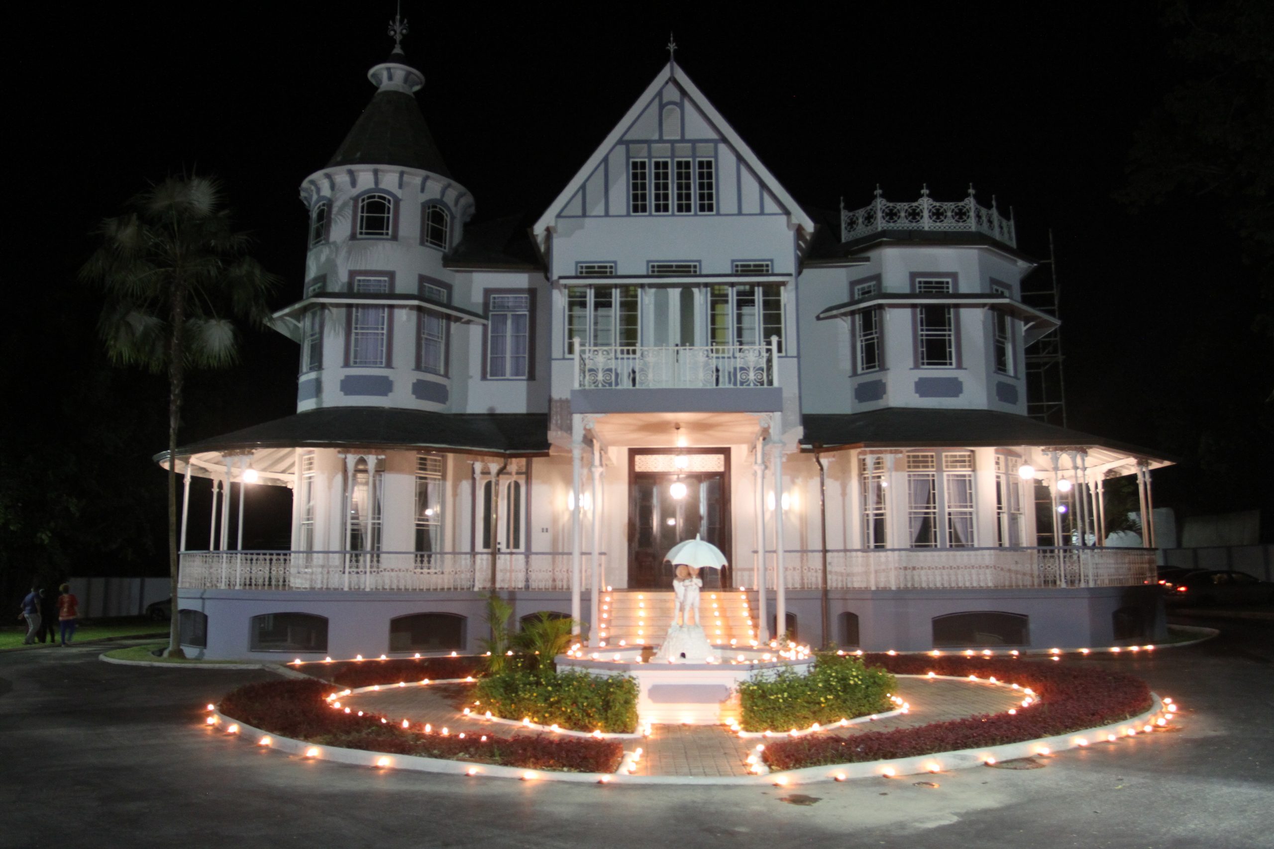 Deeyas and Divali Traditions